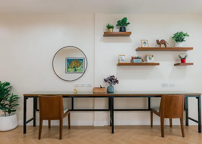 Prime Sukhumvit Modern Home, Phrom Phong Bts, Em District, Up To 14 Guests Villa Bangkok